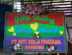 Rangkaian Bunga Papan Happy Wedding di Belitung 085959000635