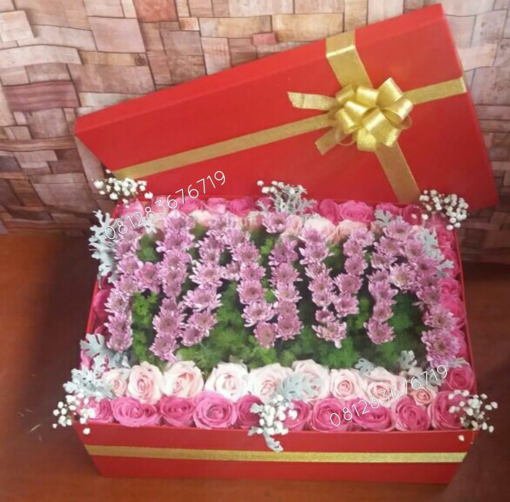 Rangkaian Bunga Box  Cantik di Tangerang 085959000635 